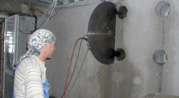 алмазная резка проемов в бетоне