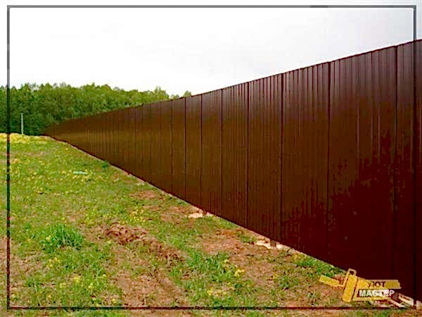 Забор из профнастила 30 пм